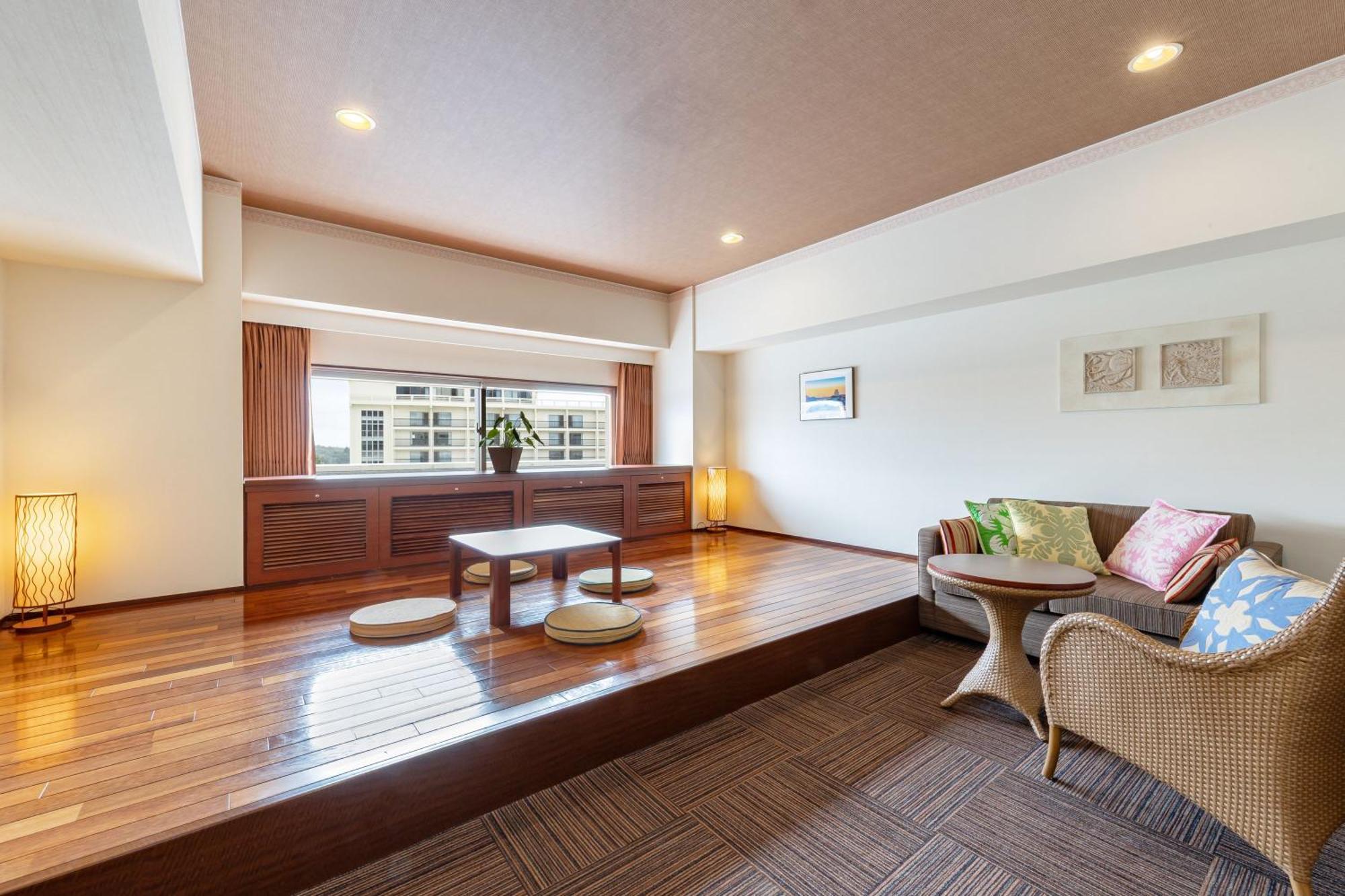 Spa Resort Hawaiians Monolith Tower 磐城 外观 照片